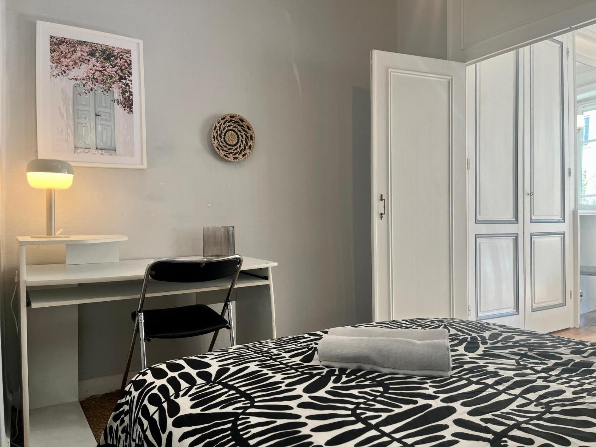 Suite Lavany Лион Экстерьер фото