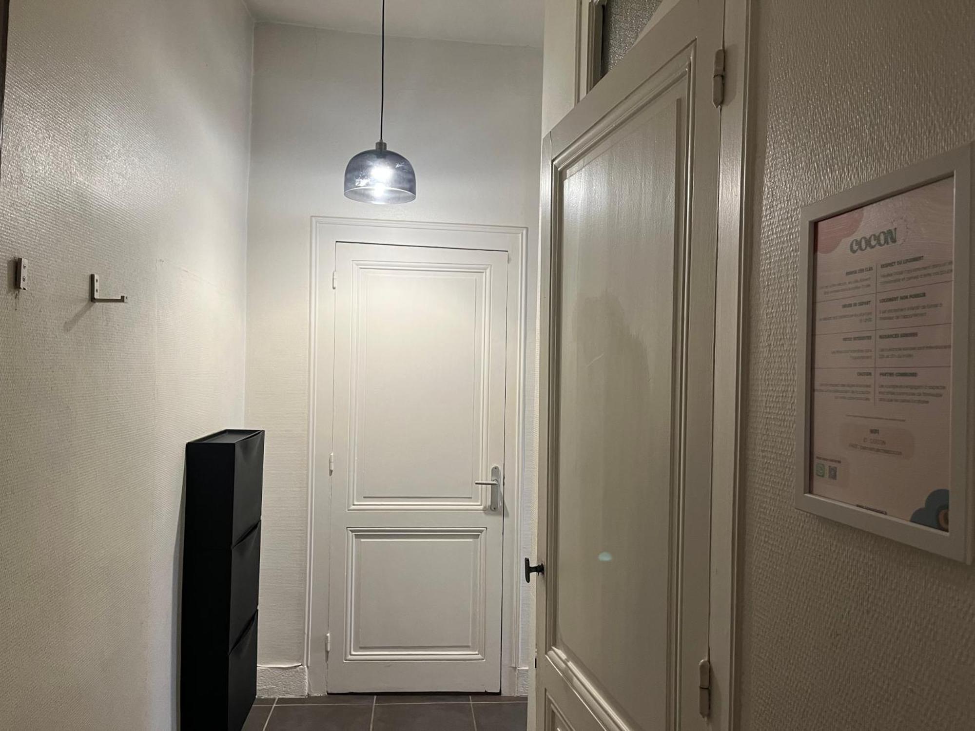 Suite Lavany Лион Экстерьер фото